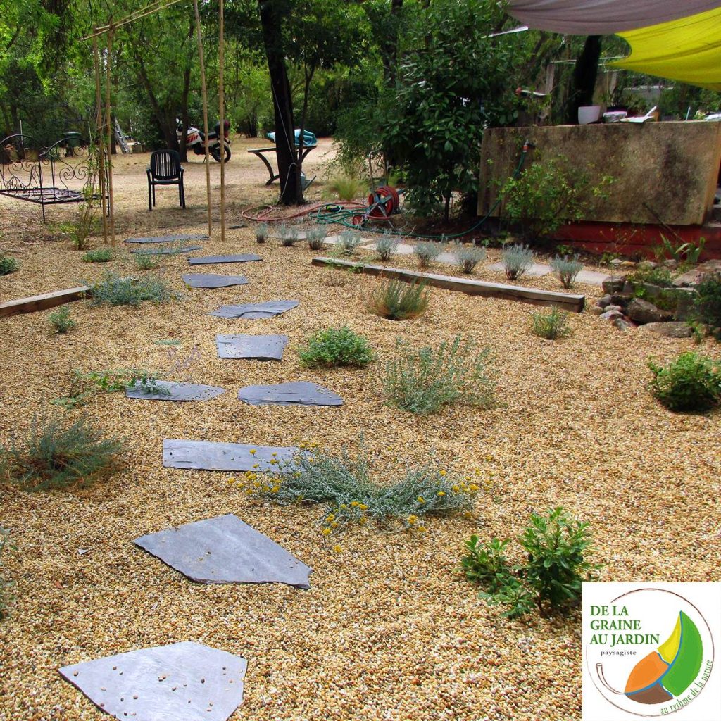 Tonte mulching écologique entretien création jardin sec montpellier