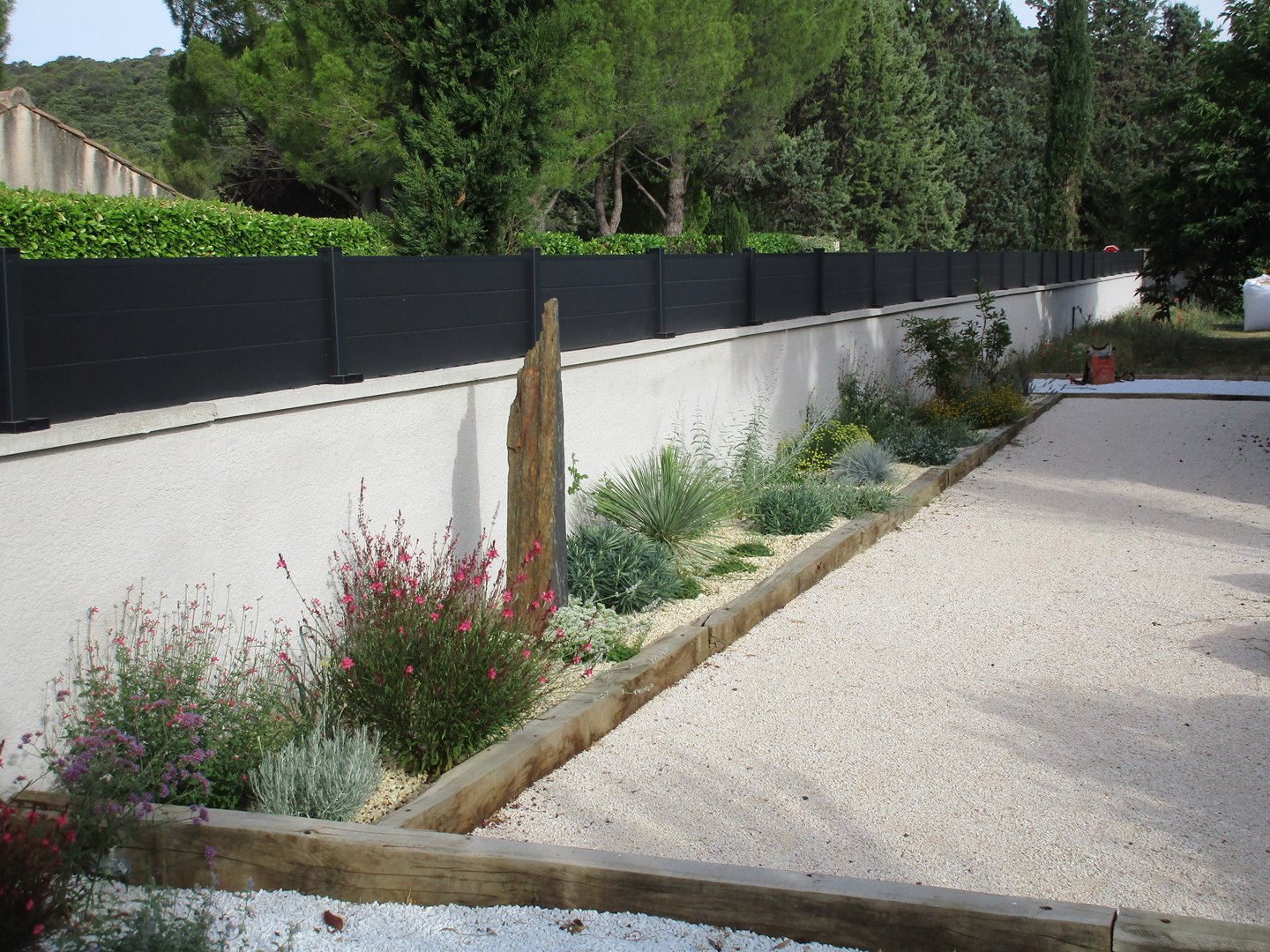 Après travaux jardin sec