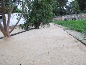 Toile organique paillage jardin