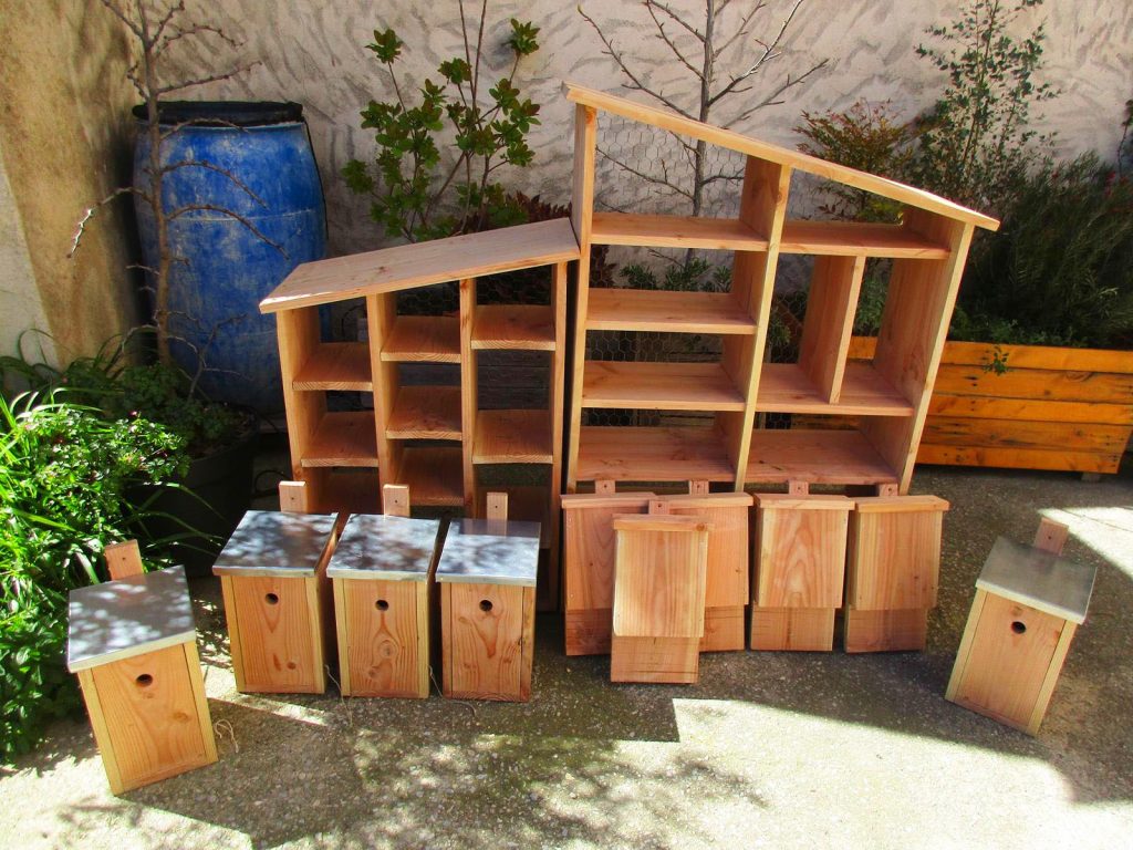 Ensemble structures nichoir jardin Montpellier